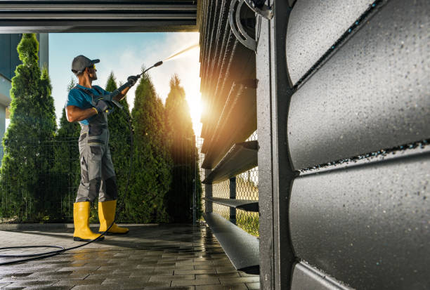 Fence Pressure Washing in Berthoud, CO